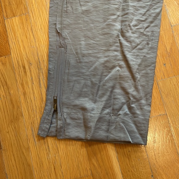 Anthropology NWT silky cargo pant size L - Picture 14 of 16
